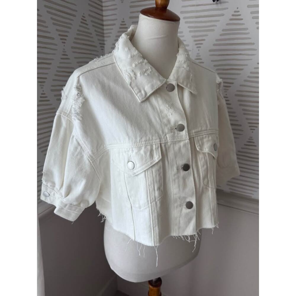 Pol Women’s Small White Distressed Cropped Denim Jacket Top - Picture 7 of 8